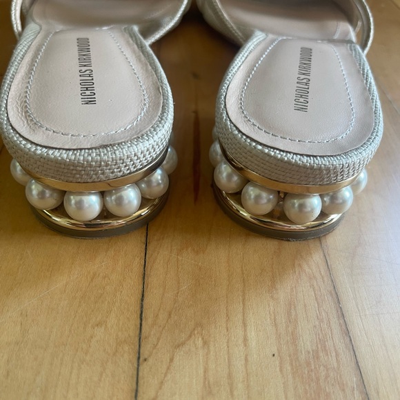 Nicholas Kirkwood Woven Slide with Illusion & Pearl Detail - Picture 2 of 3